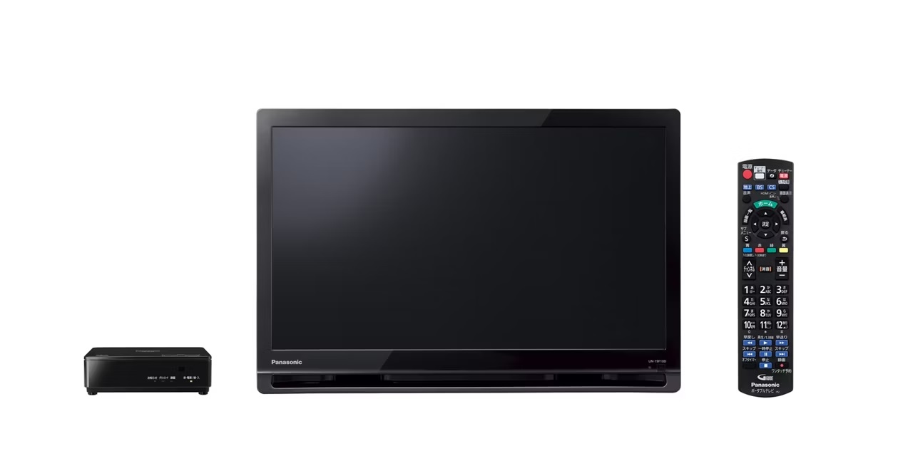 Panasonic �|�[�^�u��TV 19V�^VIERA UN-19F10