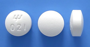クリアナール錠200mg 1000錠(バラ) (田辺三菱製薬)