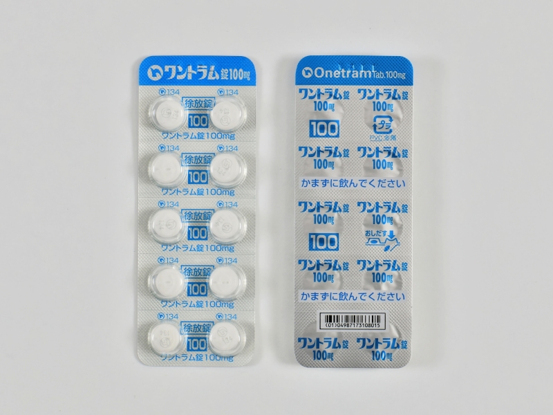�����g������100mg100��(PTP)(���{�V��)